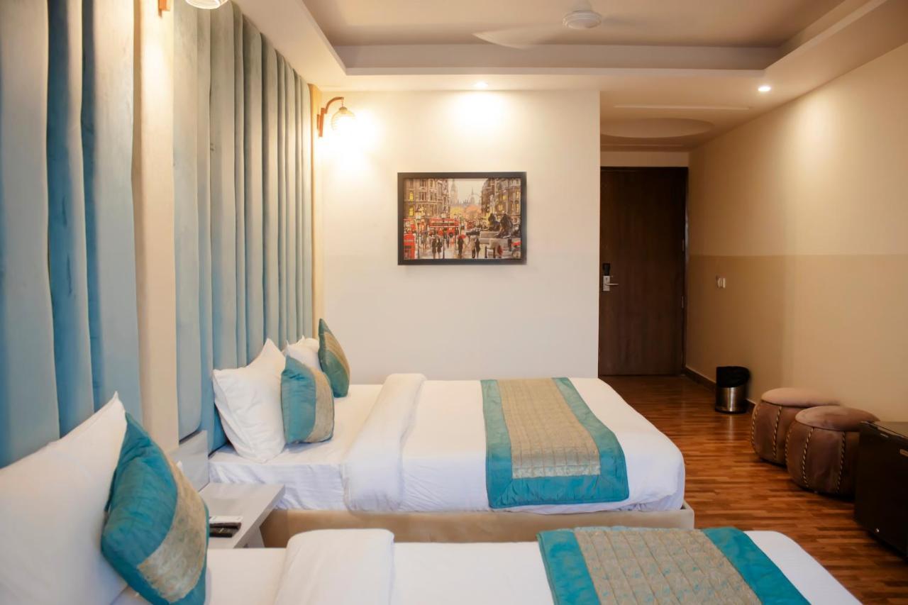 Hotel Airport City Near Delhi International Airport Nova Deli Exterior foto