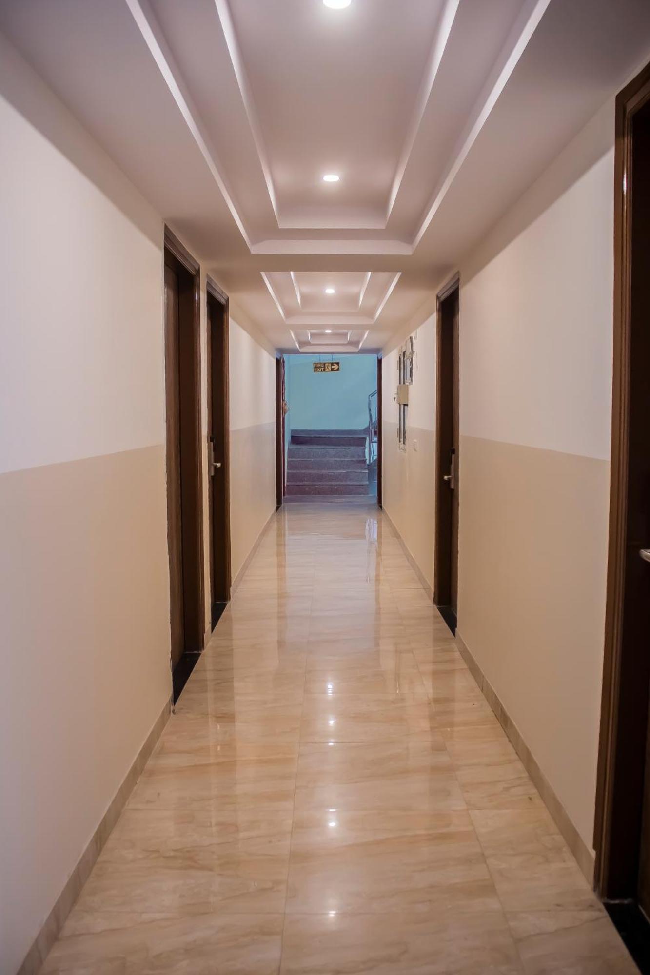Hotel Airport City Near Delhi International Airport Nova Deli Exterior foto