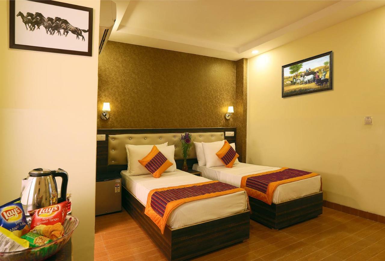 Hotel Airport City Near Delhi International Airport Nova Deli Exterior foto