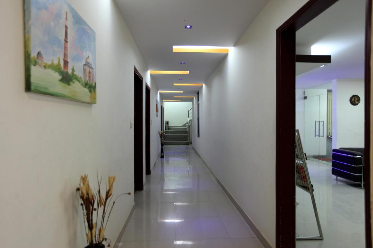 Hotel Airport City Near Delhi International Airport Nova Deli Exterior foto